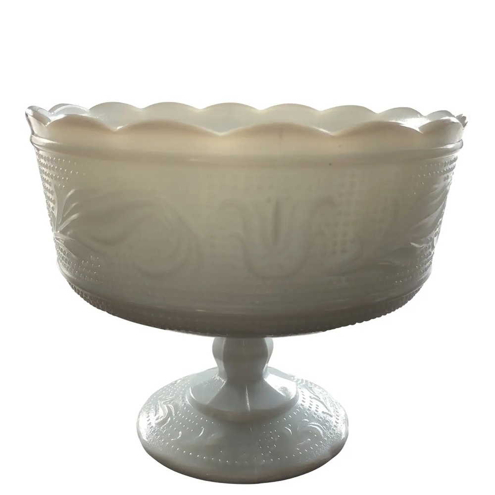 Vintage E.O.Brody Cleveland Milk Glass Footed Bowl